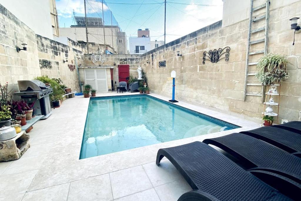 Apartmán Free Breakfast, Pool, Spacious Aircon Hideaway Mosta Exteriér fotografie